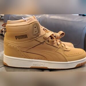 NWT Puma High Tops